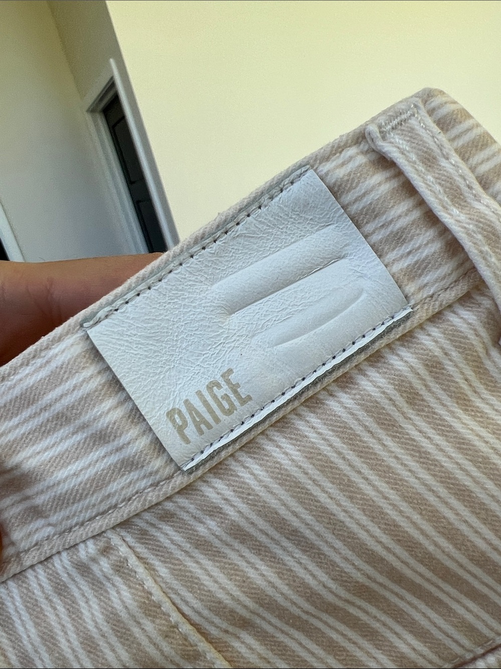 PAIGE anessa tonal cream and tan stripe wide leg slight crop jeans raw hem 30 - Picture 10 of 10